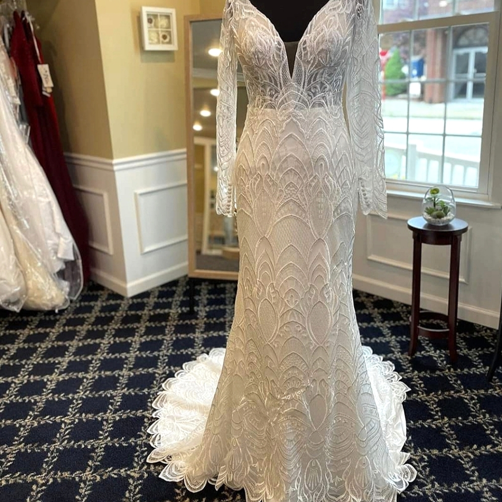 Essence of Australia Wedding Dress